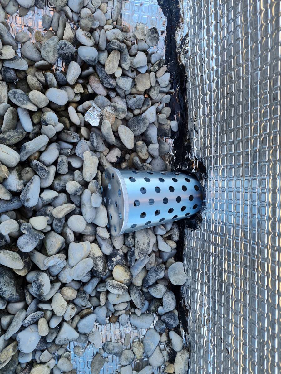 Réfection relevés en aluminium d'un bassin à Villedieu