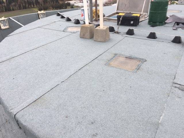 Etanchéité auto protégée sur le toit d'un château d'eau