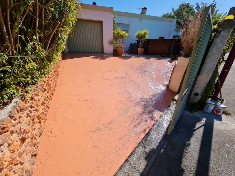 Réalisation d'un sol d'un parking pour une villa sur Marignane